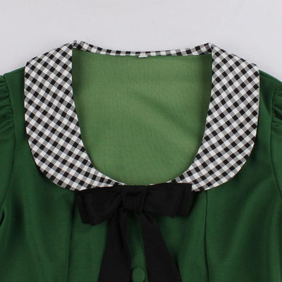 Chic Vintageklänning Från 50-Talet