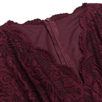 Vintage V-Ringad Spetsklänning Burgundy