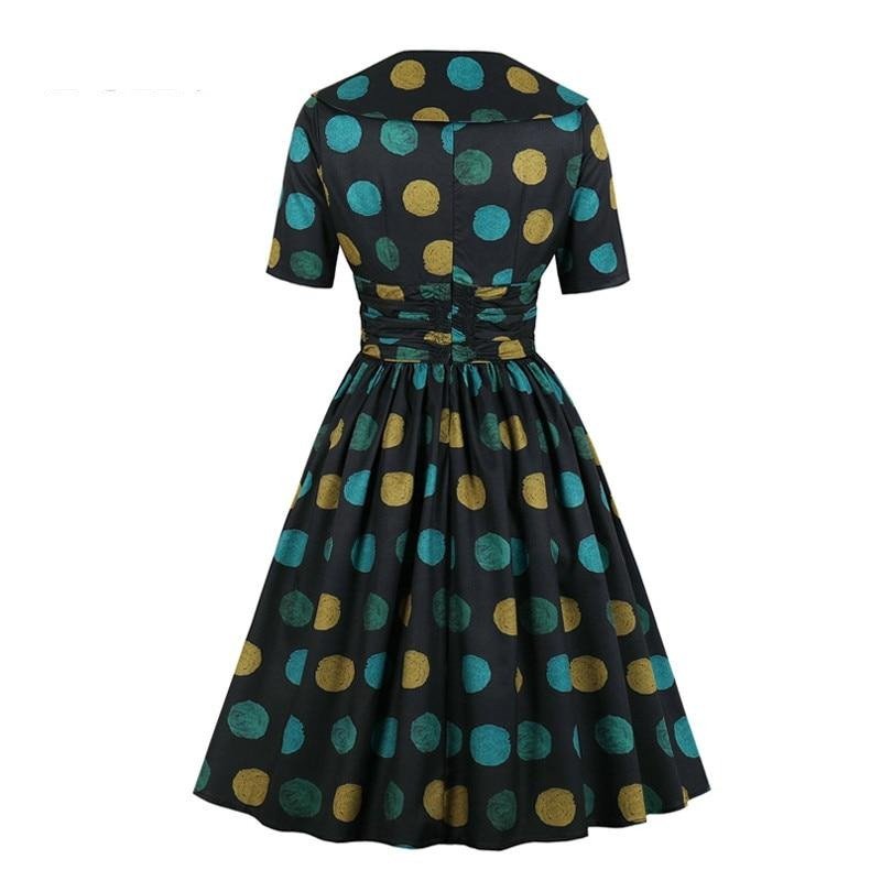 Polka Dot Klänning I 50-Talsstil