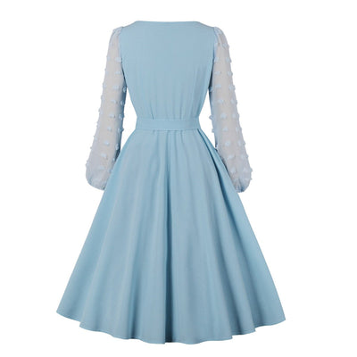 Vintage Himmelsblå Broderiklänning